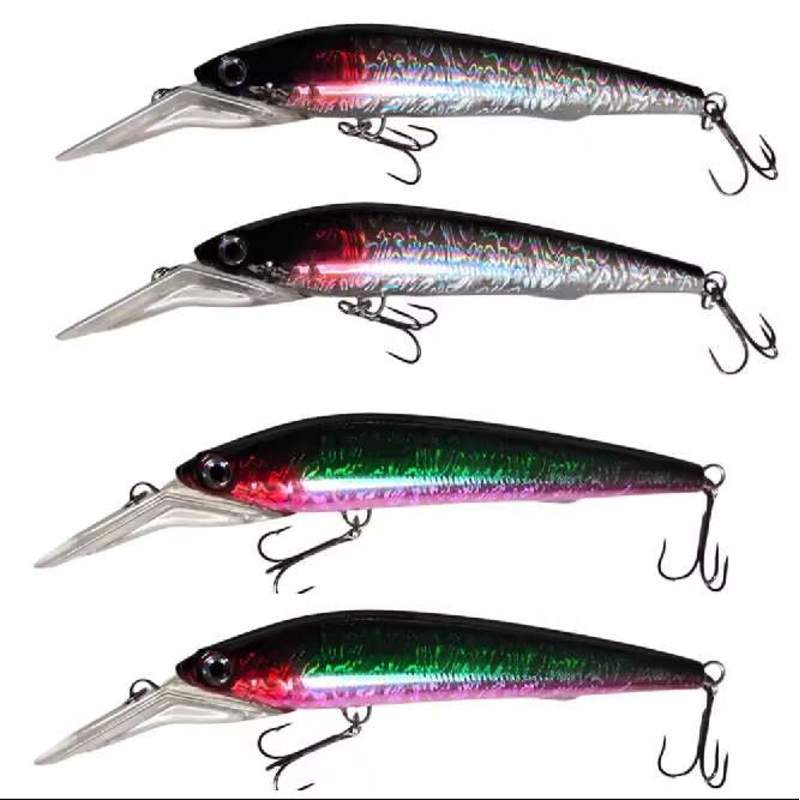 4 x Masterpro Large 18cm Hard Body Lures On 2 Different Laser Colours Fishing Tackle
